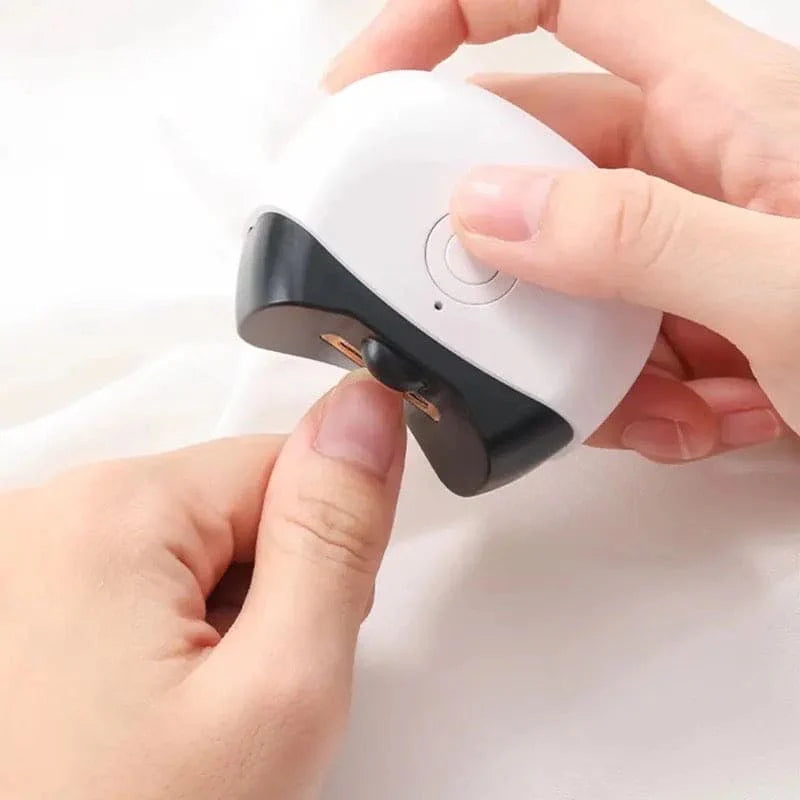 USB Electric Nail Clipper Mini Electric Nail Clipper Cutter with LED Light